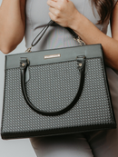 Bolsa Feminina Santorini Handbag com Alça transversal removível para ombro.