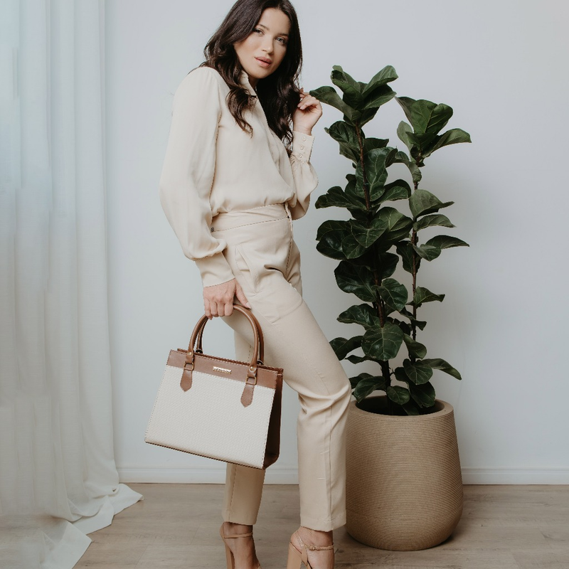 Bolsa Feminina Santorini Handbag com Alça transversal removível para ombro